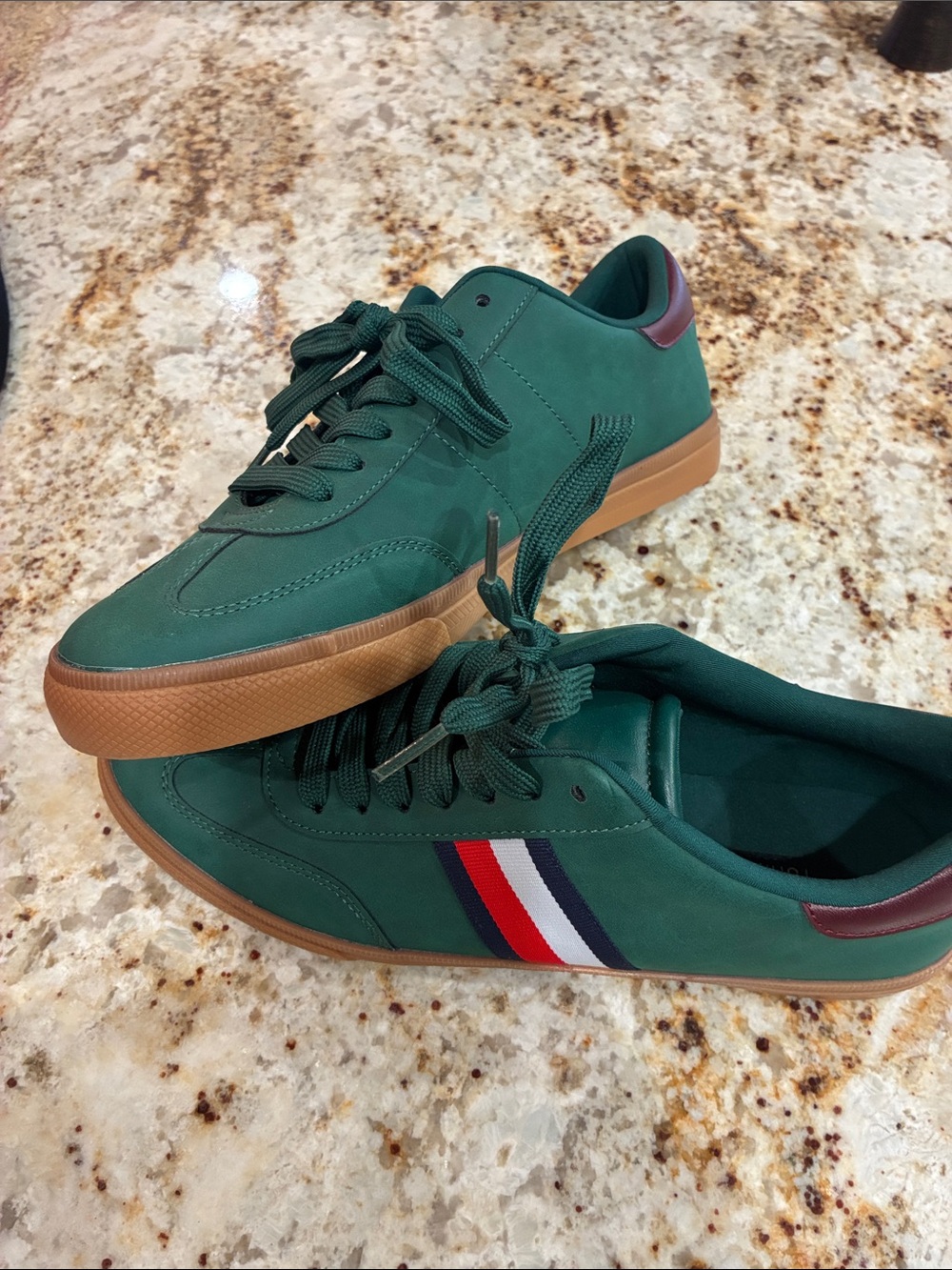 Tommy Hilfiger Green Low-Top Sneakers with Red-White-Blue Stripe and Gum Sole